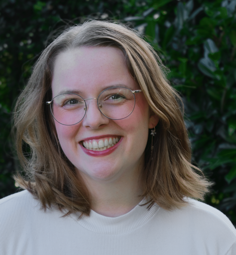 Bewerbungsfoto 2025 Scaled E1762266226941 948x1024